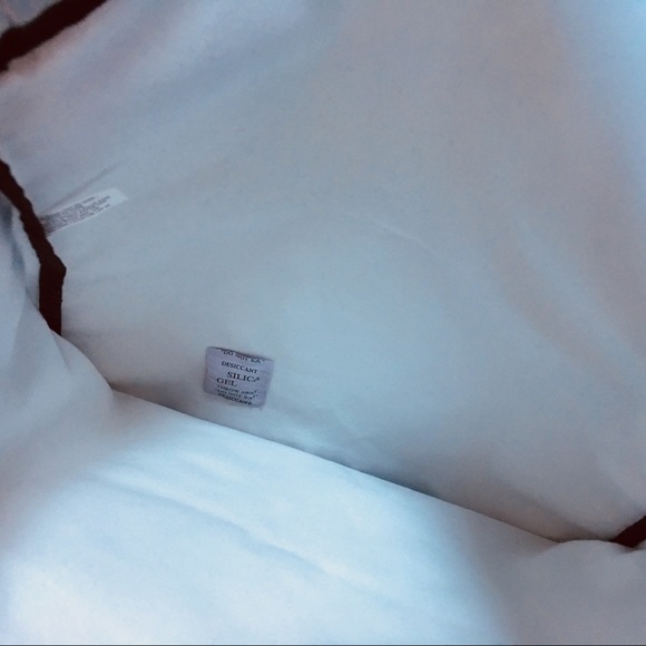 NWT VS PINK drawstring bag - Picture 3 of 4